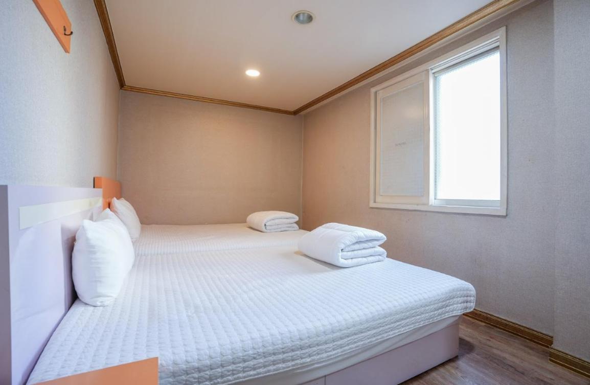 K Motel Daeyeon Пусан Екстер'єр фото